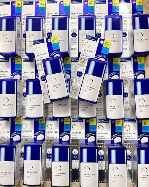 Kem chống nắng Transino Whitening Day Protector 30ml Nhật Bản mẫu mới