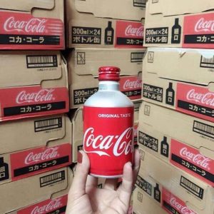 Thùng Coca Nhật Bản Nắp Vặn Chai Nhôm 24 chai x 300ml - Ảnh 3