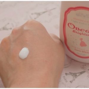 Lotion trang điểm dưỡng trắng da One Day Brightener Nhật Bản - Ảnh 2