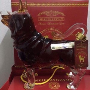 Rượu con chó của Nga Armenian Cognac - Ảnh 5
