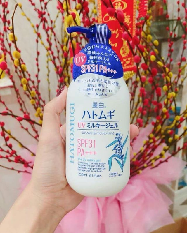 Sữa dưỡng thể Hatomugi chống nắng SPF31 PA+++ - Ảnh 2