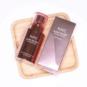 Một số câu hỏi thường gặp về kem AHC Aura Secret Tone Up Cream 