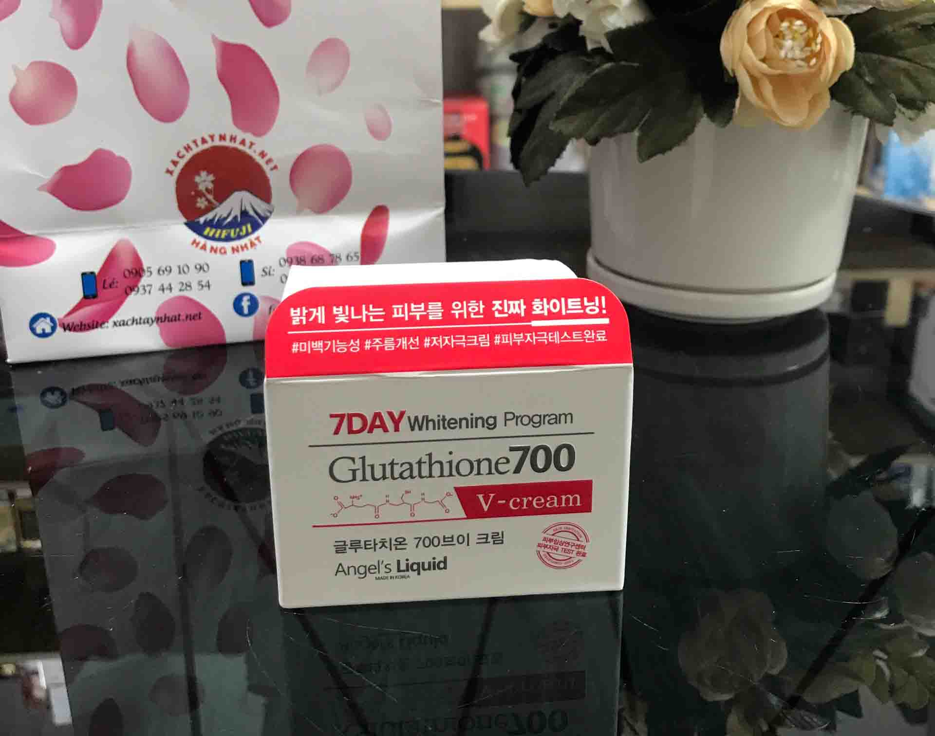 Kem dưỡng trắng da 7 Day Whitening Program Glutathione