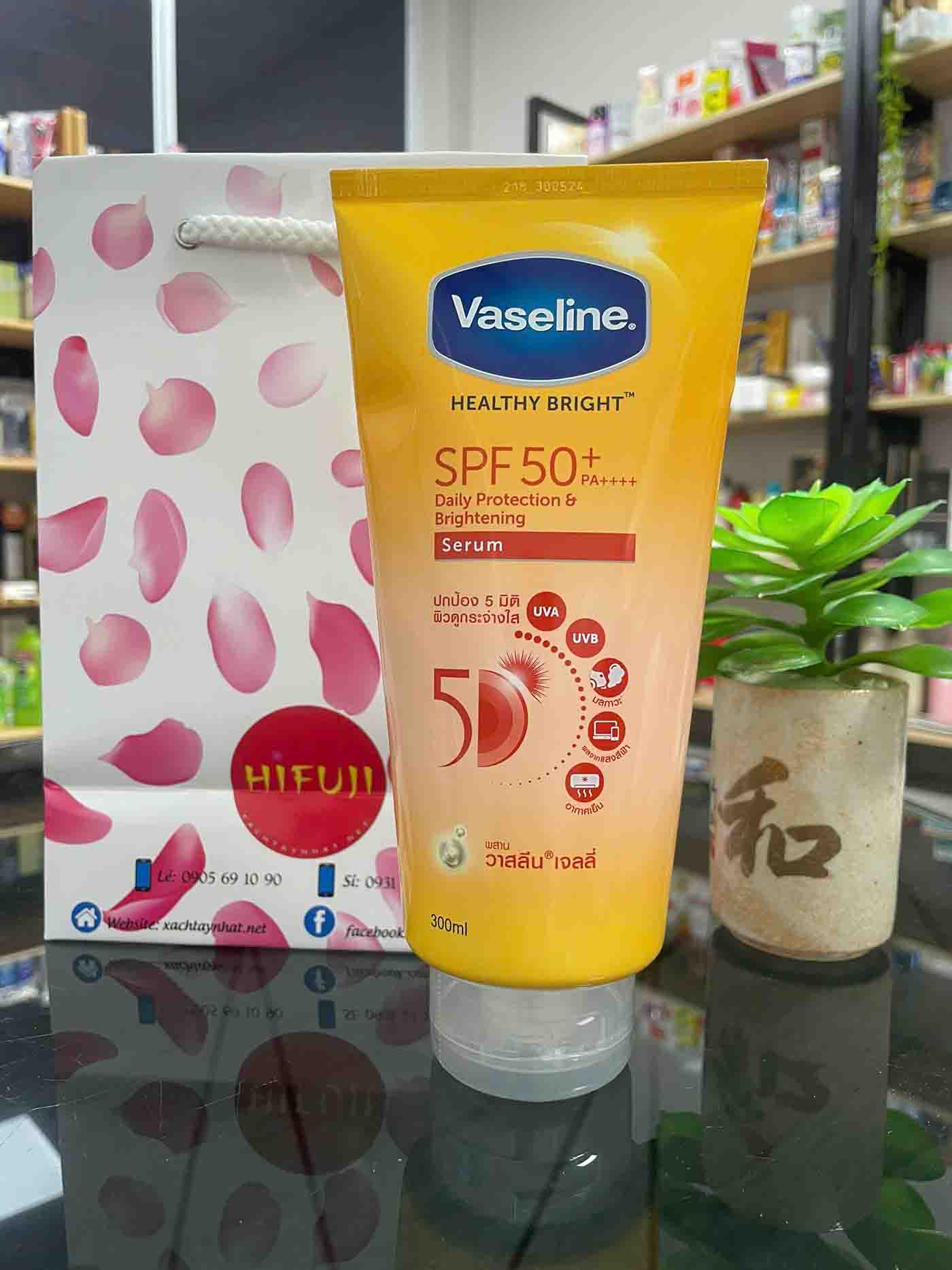Kem chống nắng Vaseline Healthy Bright