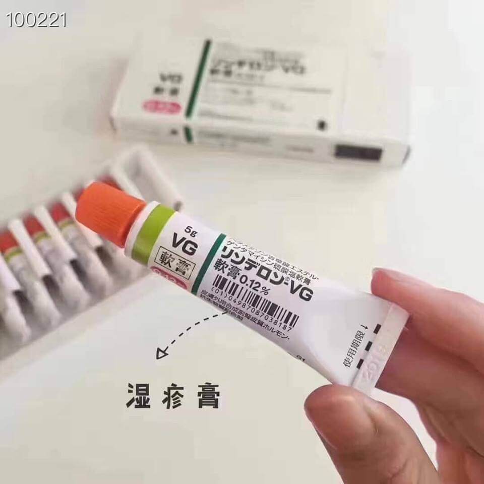 Kem bôi chàm, nấm, vảy nến, nhiễm trùng da Rinderon-VG có tốt không?