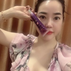Kem mắt 3D Collagen Wrinkle Eye Cream có gây kích ứng da không?
