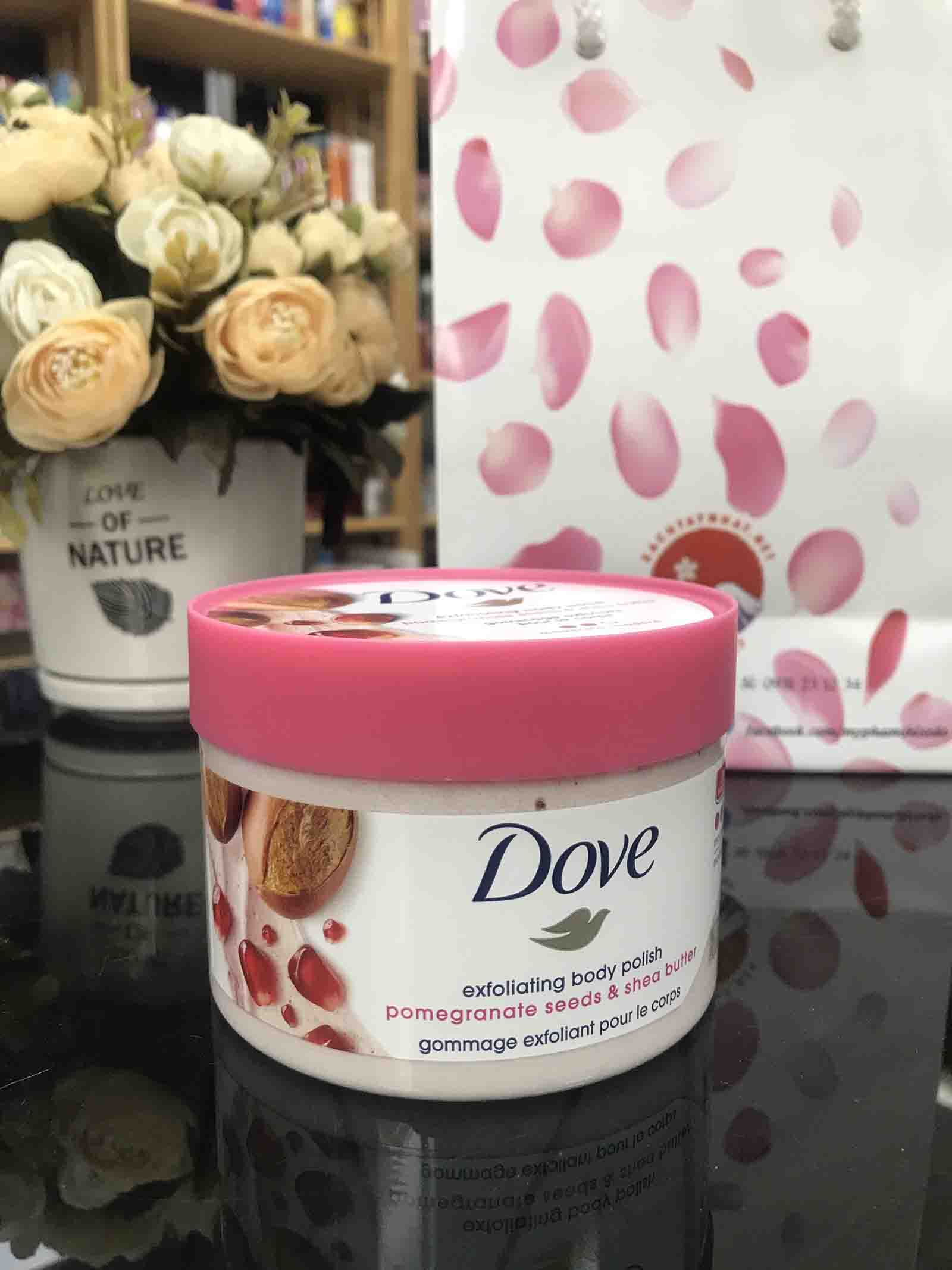 Tẩy tế bào chết Dove, Pomegranate Seeds & Shea Butter