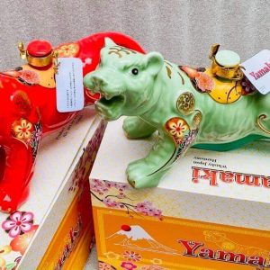 Hương vị của rượu linh vật hình con hổ Tết 2022