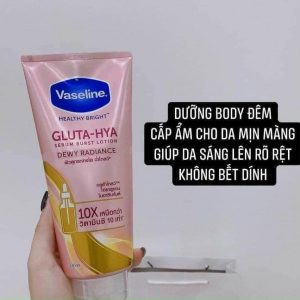Burst Lotion Dewy Radiance (chai hồng): Dùng ban đêm, dưỡng ẩm và dưỡng trắng chuyên sâu.