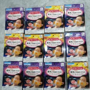 Khẩu trang giữ ấm mũi Kao có mấy loại?
