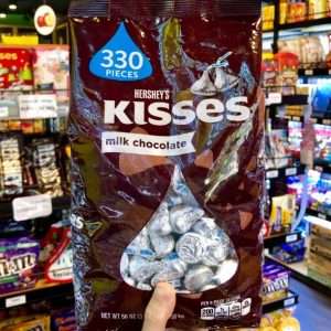 Socola Kisses 1.58kg (Kẹo Hershey's Kisses Milk Chocolate 1,58 Kg)