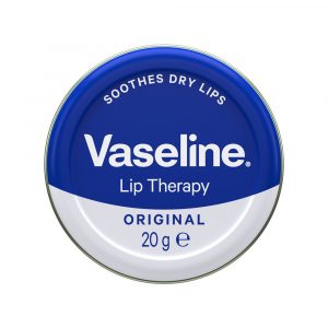 Original: được bổ sung thêm Vitamin E, giúp chống lại quá trình oxy hóa hiệu quả, bảo vệ môi khỏi các tác hại từ môi trường