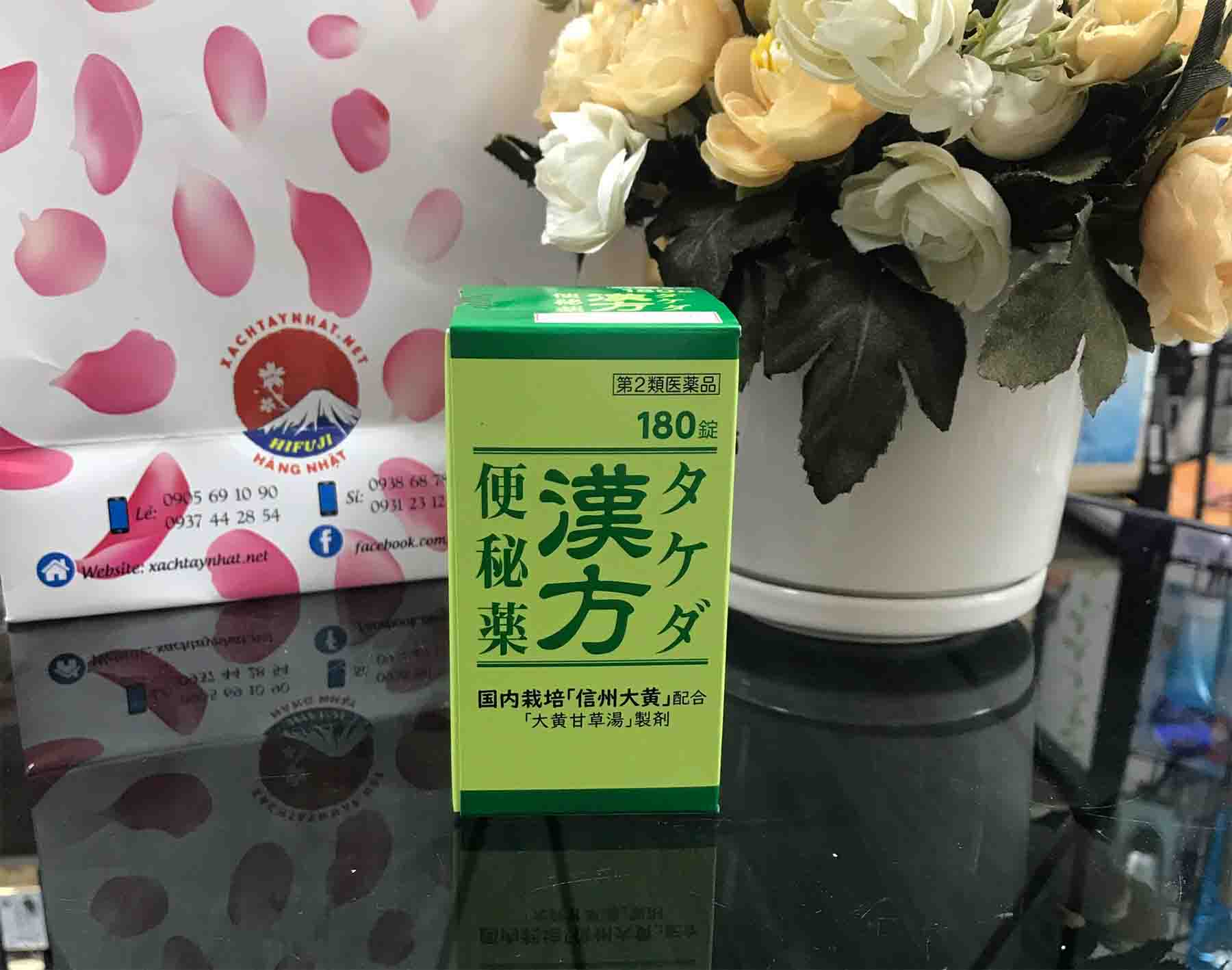 Viên uống trị táo bón Takeda Nhật Bản 180 viên