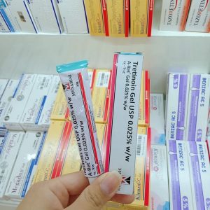 Công dụng kem giảm mụn, chống lão hoá da Tretinoin