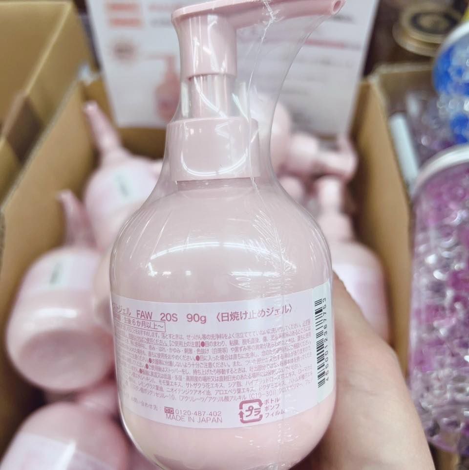 Kem chống nắng Mama Aqua Savon review