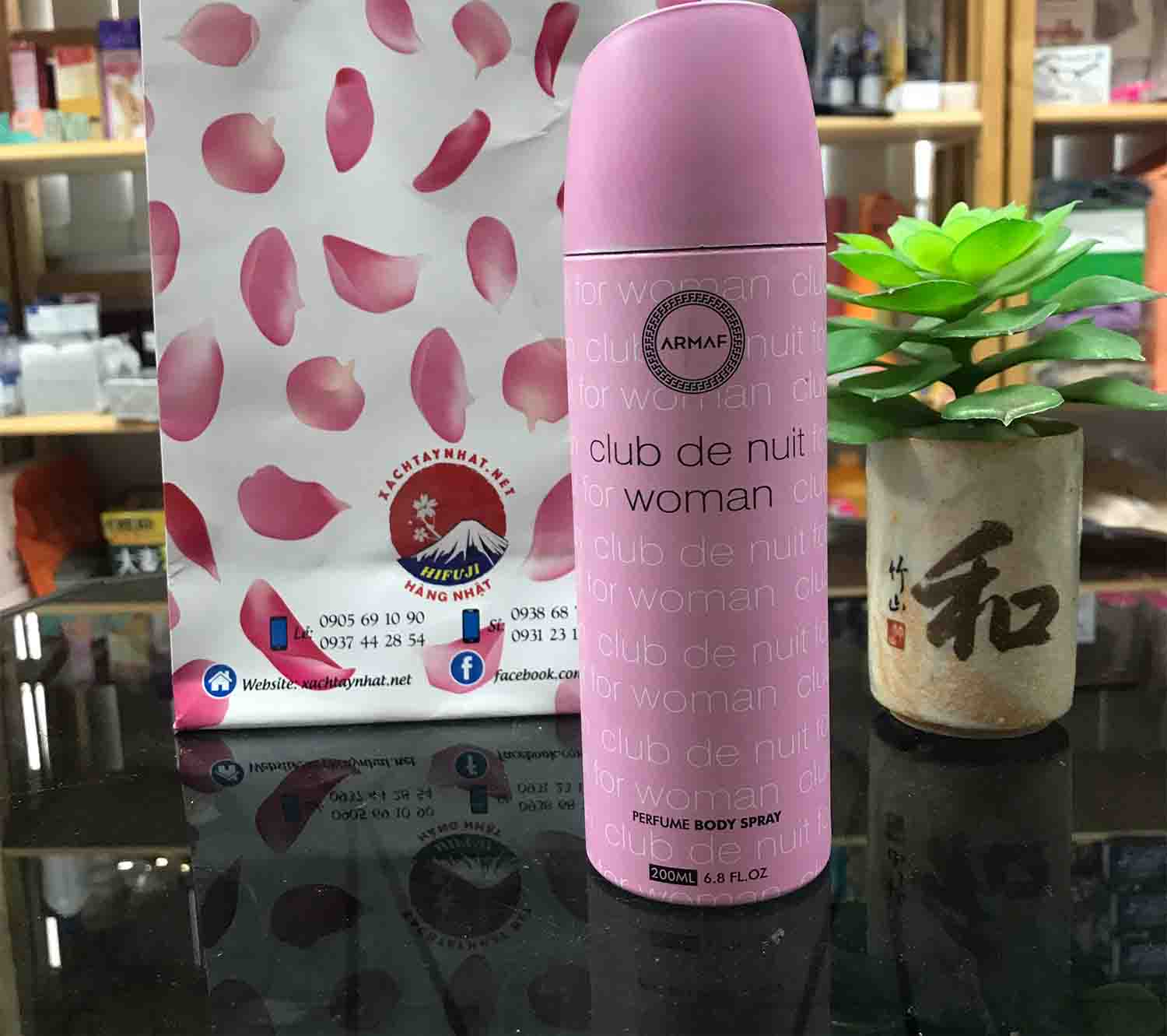 Xịt thơm Body Club De Nuit