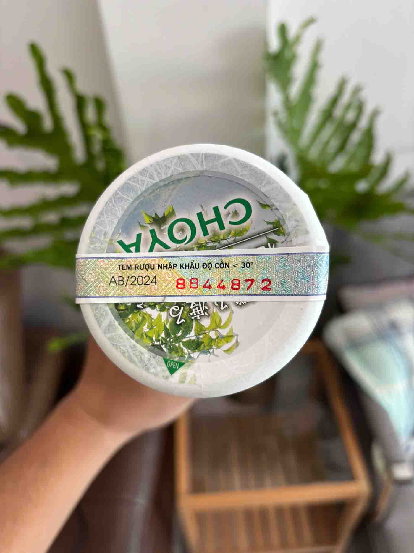Rượu mơ Choya Nhật Bản Kishu 720ml màu xanh