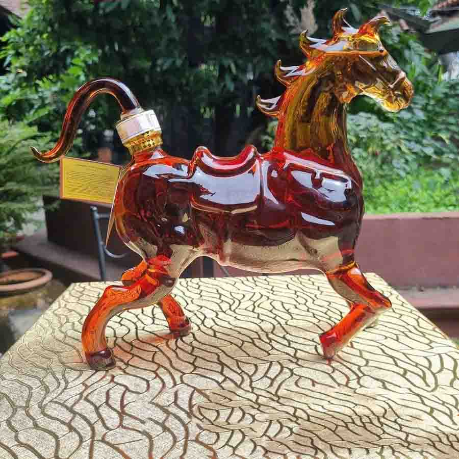 Rượu con ngựa Amerian Nhật Bản 750ml