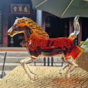 rượu hình con ngựa amerian