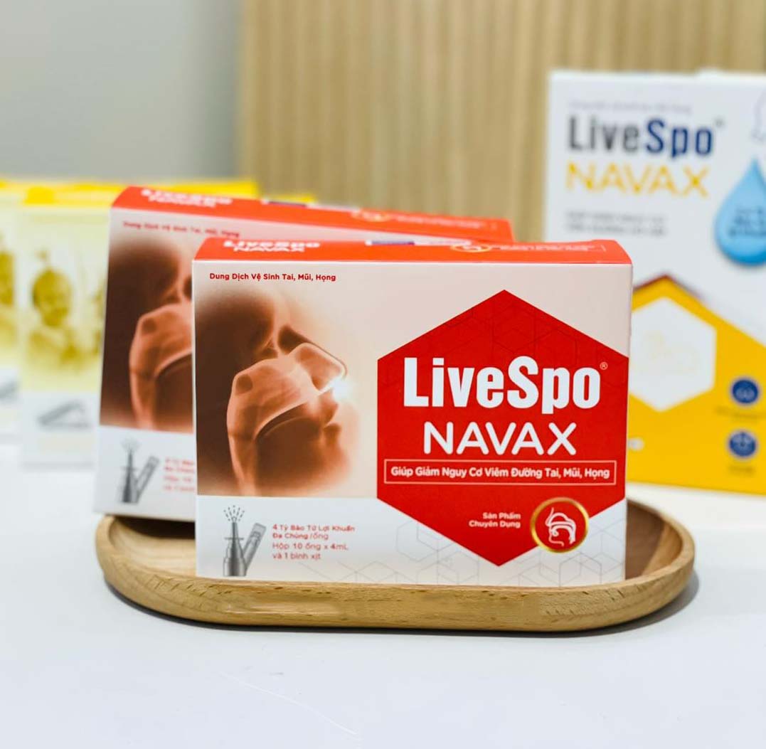 dung dịch vệ sinh tai mũi họng livespo navax đỏ