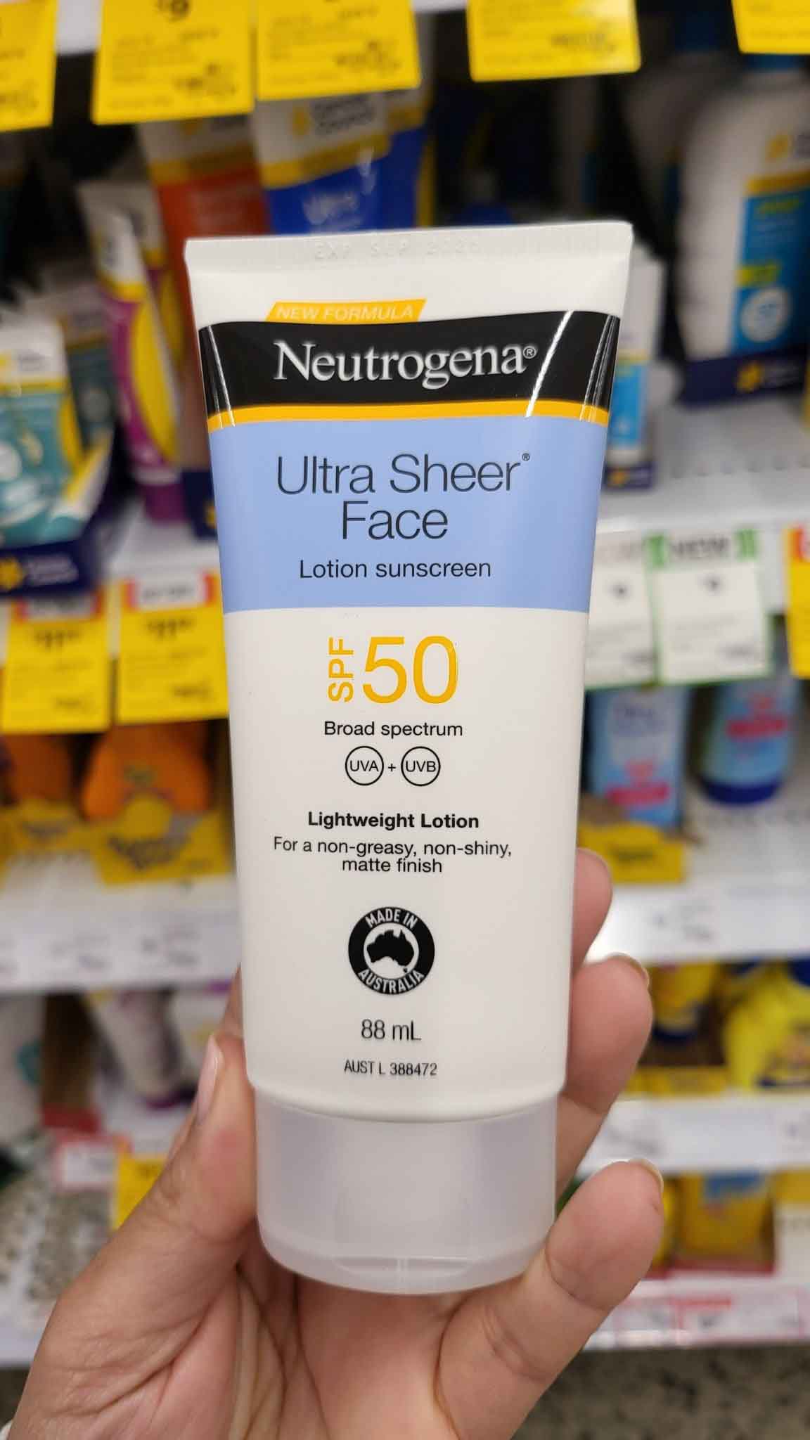 kem chống nắng ultra sheer 50