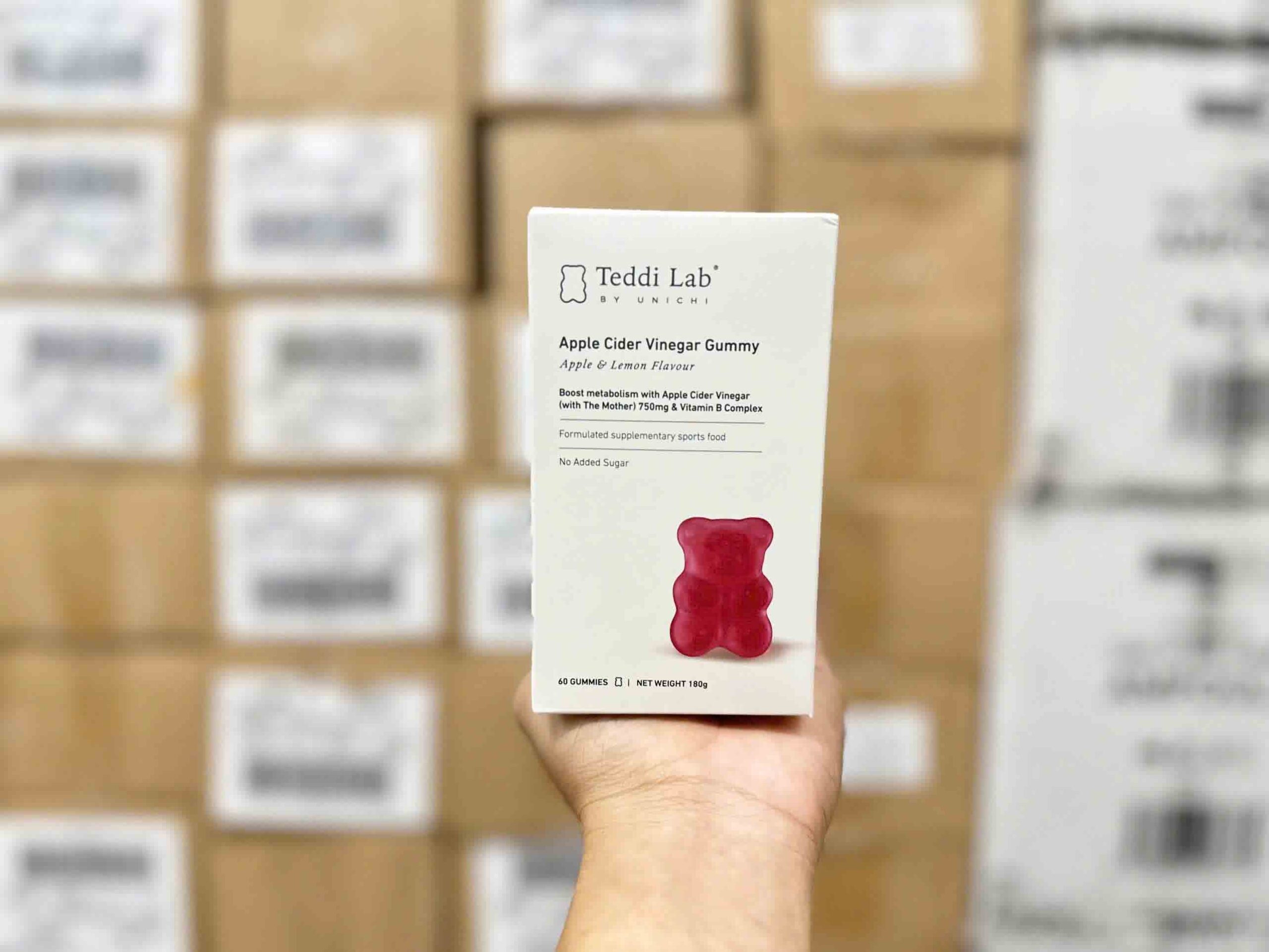Kẹo giấm táo Unichi Teddi Lab Apple Cider Vinegar Gummy 60 viên