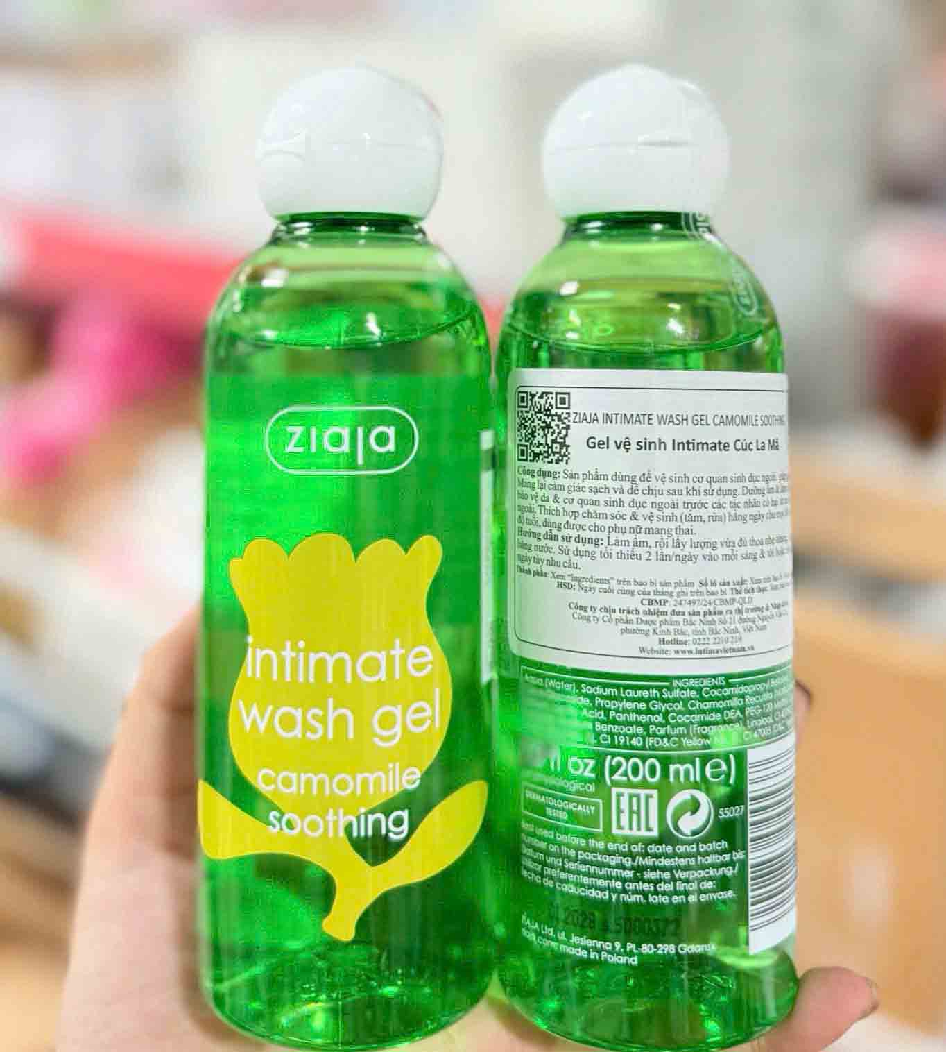 dung dịch vệ sinh ziaja intimate xanh lá